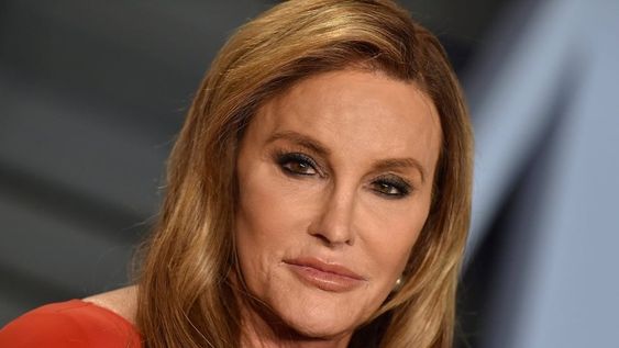 Caitlyn Jenner se postula como candidata a gobernadora de California