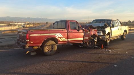 Choque frontal entre dos camionetas en Rodeo del Medio (Gentileza @silvina_isgro / Radio Mitre Mendoza)