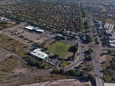 Los terrenos al oeste de la Avenida Champagnat que reclama la UNCuyo ante los Vila.&nbsp;