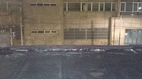 Arde Godoy Cruz: aparecieron pintadas contra el presidente José Mansur