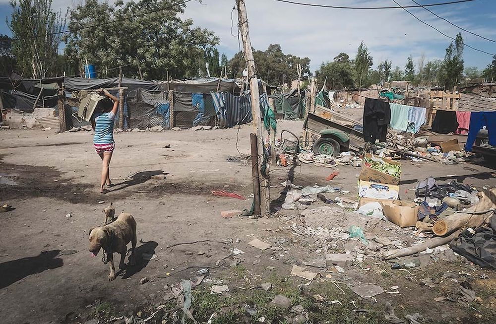 Mendoza 10 de octubre  de 2019  SociedadAsentamiento CastroEn Mendoza hay unos 250 Barrios Populares que no tienen servicios en la que vive gente de escasos recursosFoto: Ignacio Blanco /  Los Andespobres pobreza indigencia asentamiento barrio