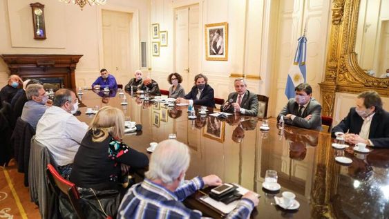 El presidente Alberto Fernández se reunió este lunes en la Casa Rosada con la cúpula de la Confederación General del Trabajo (CGT).
