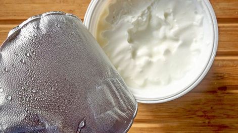 Un hombre compró un pote de dulce de leche y encontró una desagradable sorpresa.