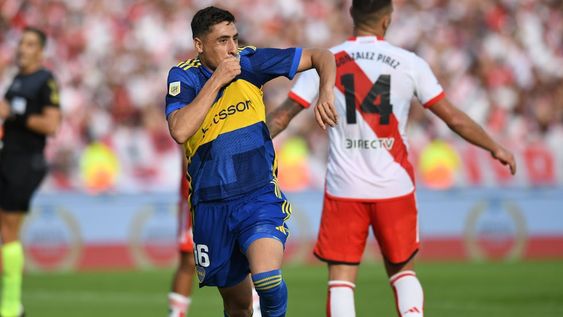 Merentiel y goles importantes. Le marcó dos a River y Boca celebró el 3-1 en Córdoba para pasar a semifinales de Copa de la Liga. (Ramiro Pereyra / La Voz)