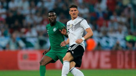 Sin brillar, Alemania venció con lo justo a la Arabia Saudita de Pizzi