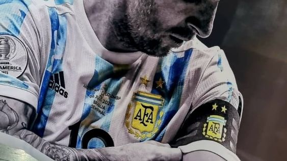 La empresa mendocina Digitaltex realizó más de 7 mil banderas por el Mundial de Qatar 2022