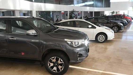 La agencia actualizó los valores mínimos a partir de los cuales se debe solicitar el CETA y el COTI para la compraventa de vehículos y la transferencia de inmuebles. Foto: Jose Gutierrez/ Los Andes