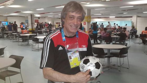 El periodista auténtico dueño de la pelota