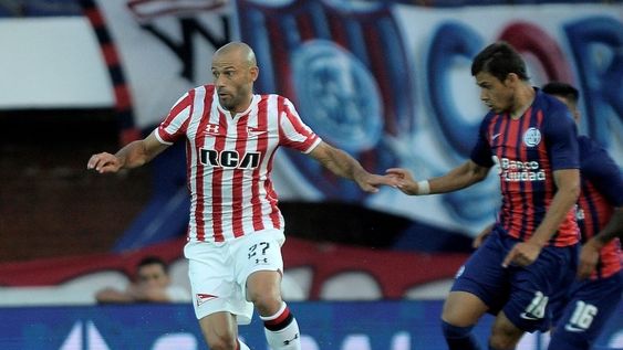 En el regreso de Mascherano al fútbol argentino, San Lorenzo y Estudiantes empataron 1-1