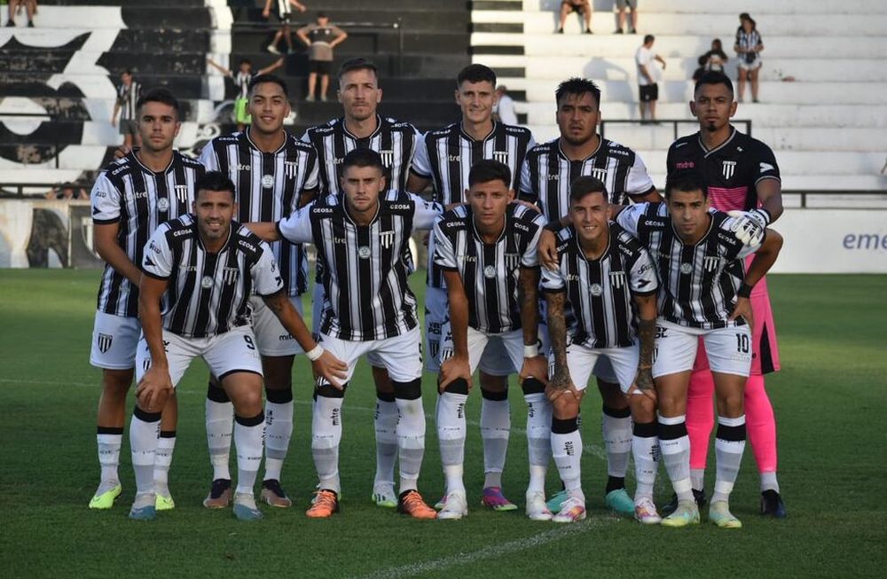 Tras un debut en falso, Gimnasia y Esgrima quiere levantar su imagen y sumar un triunfo ante Chaco For Ever. / Los Andes.