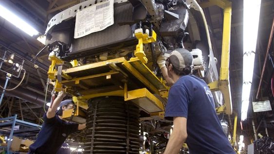 Bajó la producción de autos en julio.