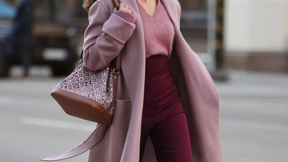 ni marron ni borravino: el color audaz que esta en tendencia este otono-invierno 2025