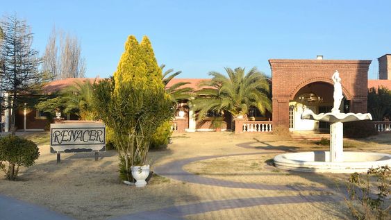 Por protocolo sanitario, en el instituto Renacer se realizaron desinfecciones y se controla el estado de salud del personal al ingresar. Hay pacientes aislados. Foto: Nicolás Ríos / Los Andes.