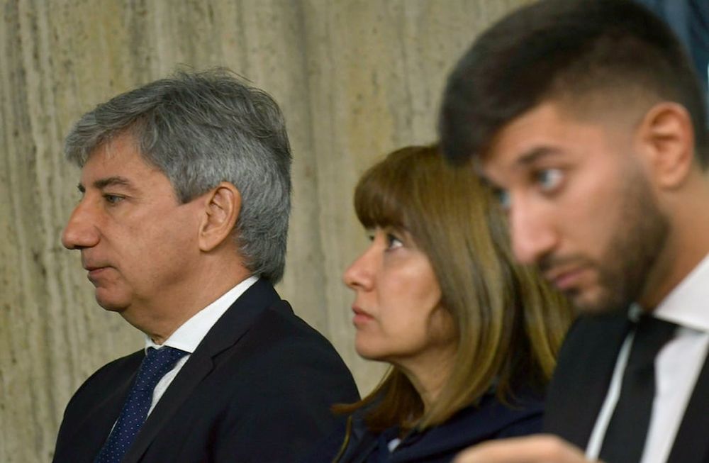 Walter Bento y su esposa, Marta Boiza, junto a su hijo Nahuel Bento Foto: Orlando Pelichotti