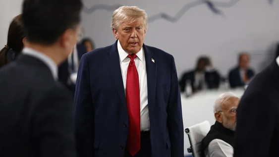 Soy el jefe: el chiste de Trump durante la última jornada de la cumbre del G7 en Francia.
