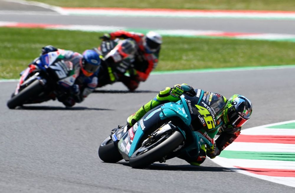 El múltiple campeón italiano dio su opinión sobre la decisión de llevar a cabo el Gran Premio de Italia tras la muerte de Dupasquier.
