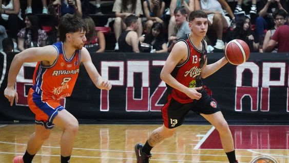 BASQUET DE MENDOZA. Atenas Sport Club derrotó a Rivadavia Básquet en el primer encuentro de la serie de cuartos de final.&nbsp;