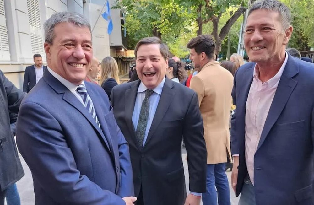 Adolfo Bermejo, Omar Parisi y Alejandro Bermejo en la apertura de sesiones legislativas.