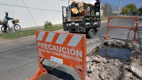 Reparaciones de caños rotos en el Gran Mendoza.