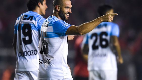 Racing buscará acercarse al título