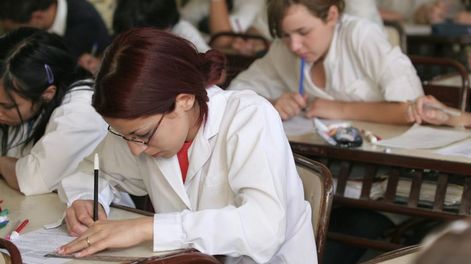 190 días de clases: una sobreactuación tribunera - Por Marcelo Zentil