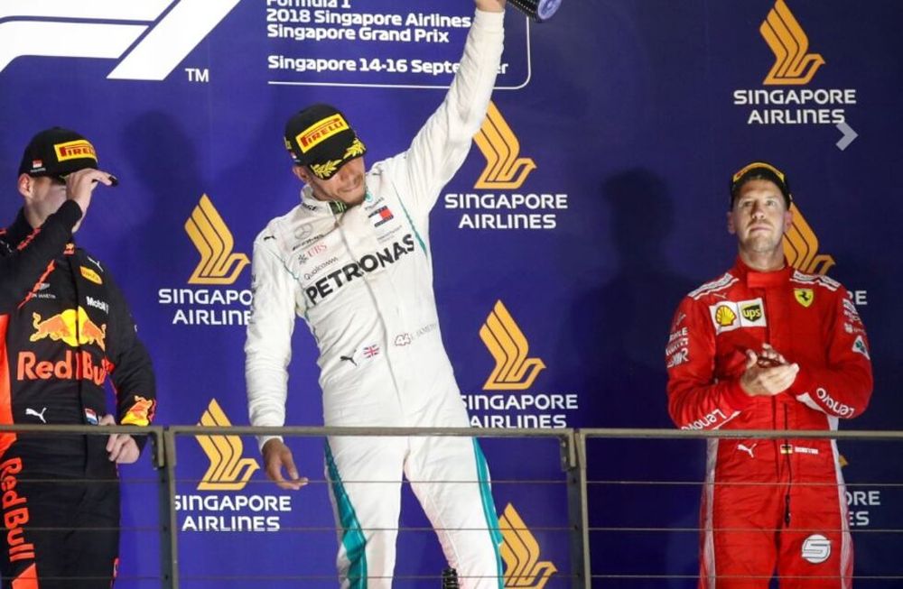 Hamilton ganó y se escapa en el campeonato