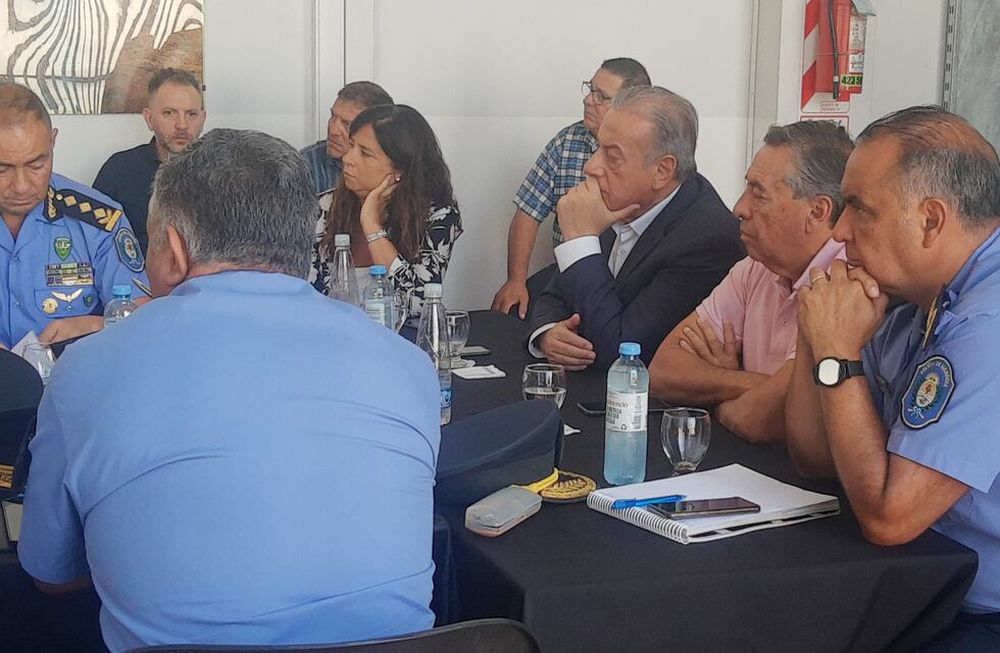 Vandalismo en cauces de riego: reunión de Irrigación y el ministerio de Seguridad