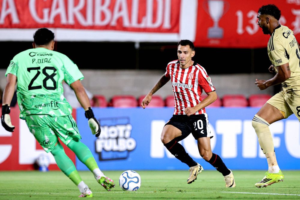 Por la segunda fecha del Grupo D, Estudiantes venció al Cusco FC de Perú por 2 a 1, en&nbsp; el ámbito de la Copa Libertadores