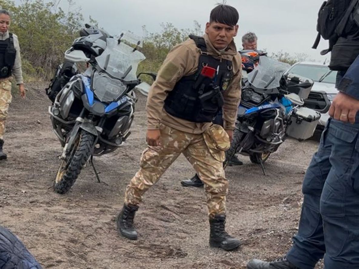 El intendente Alejandro Morillas colaboró en las primeras maniobras de auxilio hasta la llegada de la ambulancia y el traslado del herido.