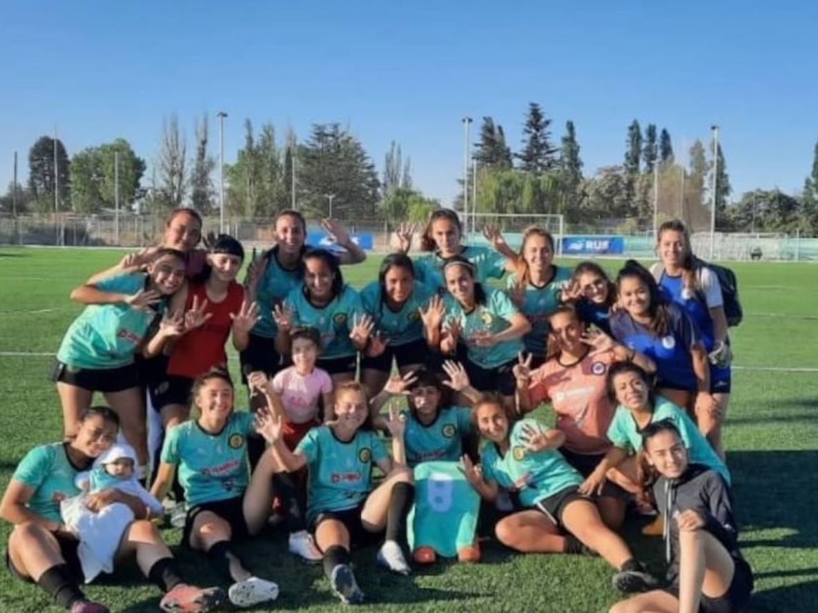 Amuf se prendió en la pelea después de una tremenda goleada por 8-1 sobre Fundación, en la fecha 11 de la Liga Mendocina. /Gentileza Instagram Amuf