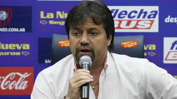 Caruso Lombardi liquidó una vez más a Chiqui Tapia. / Gentileza.