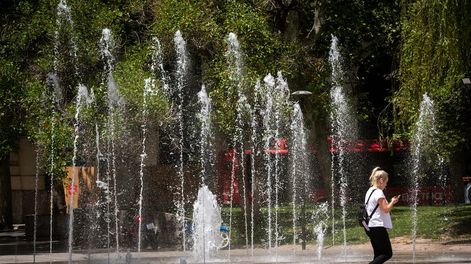 El alivio llegaría mañana lunes con una máxima de 28 °C. Foto: Ignacio Blanco / Los Andes