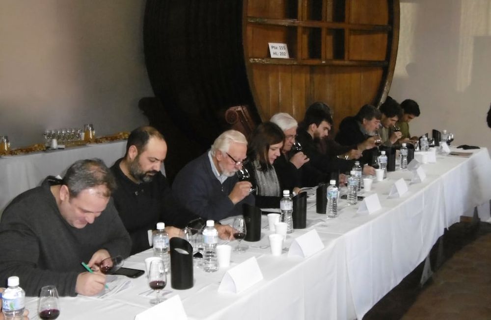 Promueven vinos bonarda con un concurso intercooperativo