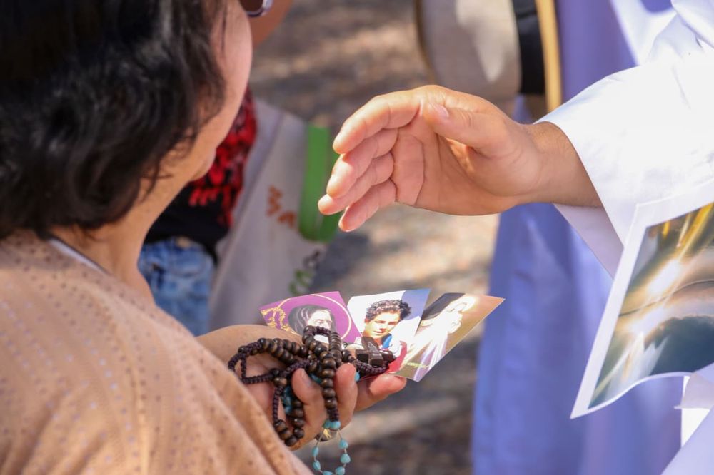 Fieles en la iglesia de El Challao por el día de la Virgen de Lourdes 