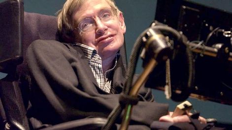 Stephen Hawking: No hay agujeros negros”