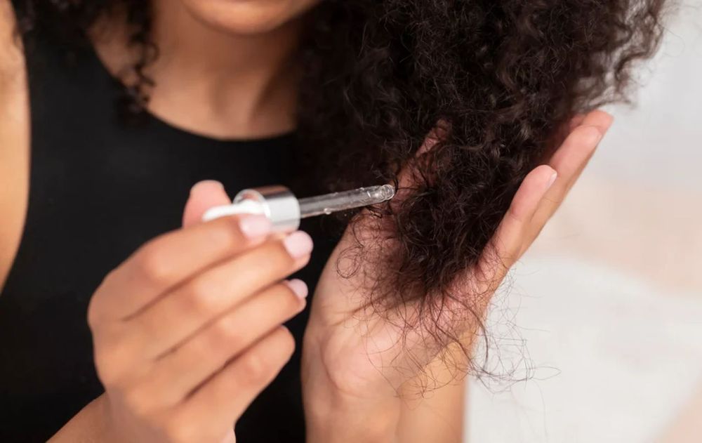 El cuidado preventivo y el corte regular son las mejores herramientas.