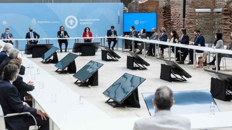 Los Andes | Desde el gobierno nacional buscan retomar las reuniones para buscar posibles soluciones a la inflación y los salarios en el país. - Presidencia de la Nación