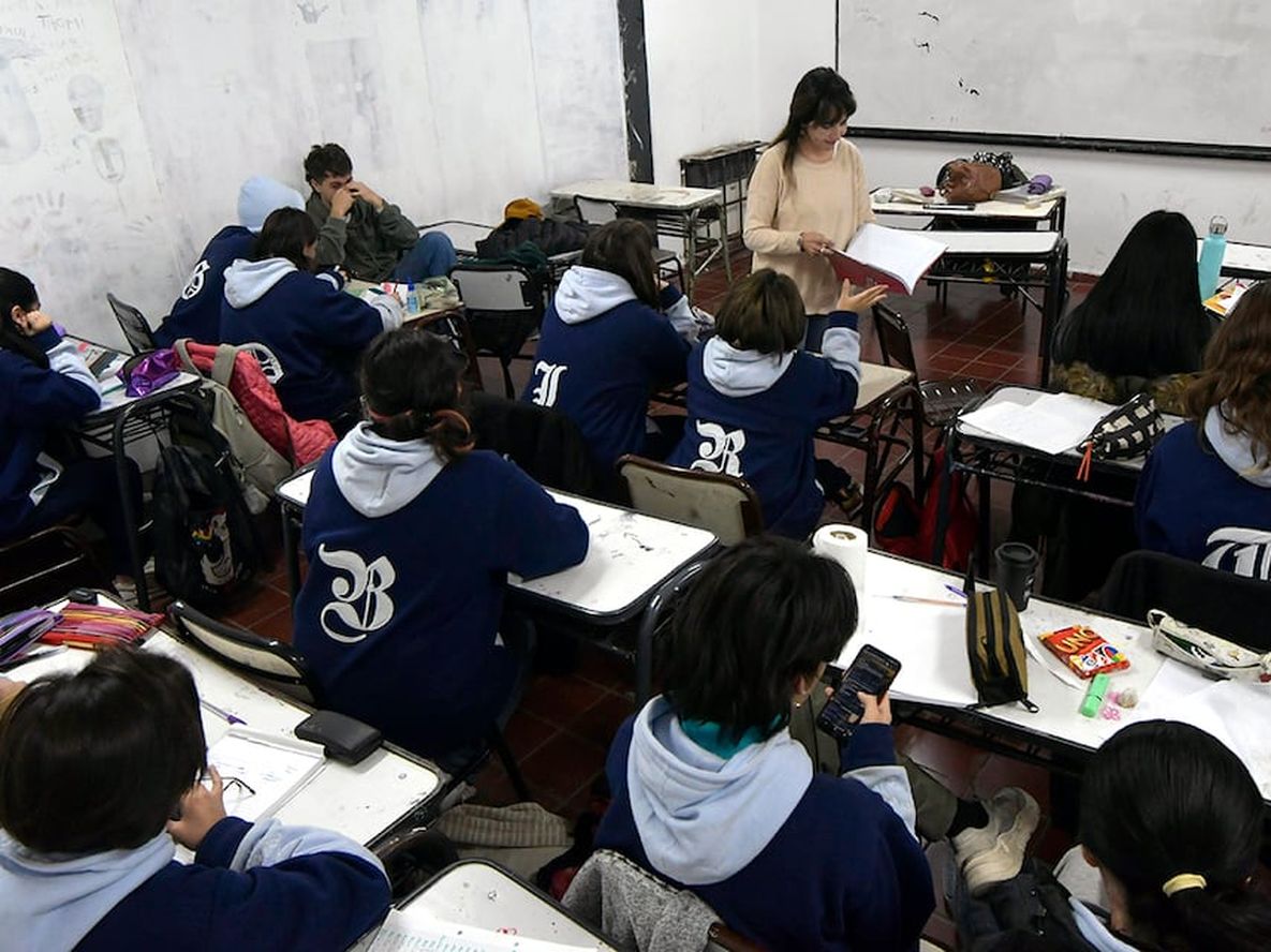 &nbsp;Los aspirantes a Institutos de Formación Docente y Técnica deberán rendir un examen de ingreso en Mendoza.