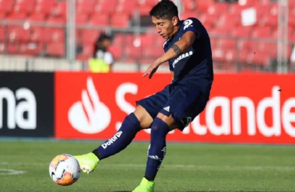 El Principito. Así lo conocen al volante Camilo Moya, jugador SUB 23 de la Seleeción de Chile que tiene un futuro enorme y se muere por jugar en River Plate antes de pegar el salto a Europa.