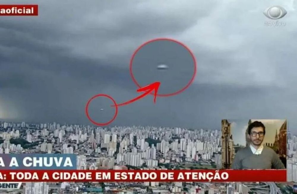 Momento único: apareció un OVNI en el vivo de un noticiero