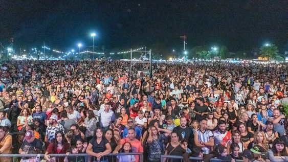Más de 40 mil personas disfrutaron el Carnaval en Parque Canota
