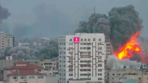 Conflicto entre Israel y Palestina. Siguen los bombardeos en Gaza.