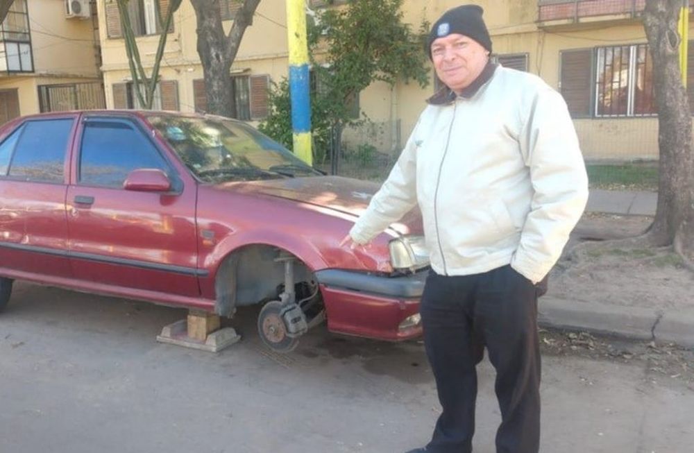 La medida fue llevada a cabo por vecinos de la zona oeste de la ciudad santafesina como respuesta a los robos frecuentes y el accionar nulo de las fuerzas policiales de la localidad. Foto: Web