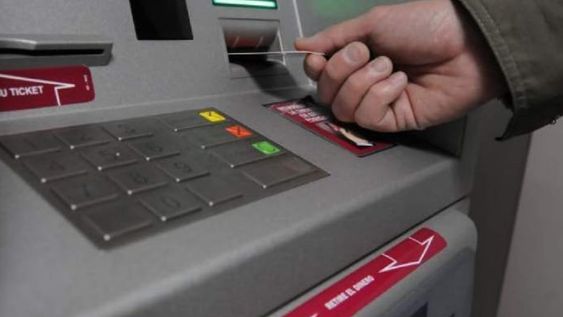 El gobierno provincial informó que el viernes estarán depositados los sueldos correspondientes a enero de 2021 - Archivo / Imagen ilustrativa