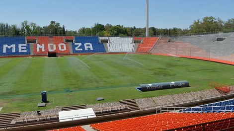 Estadio Malvinas Argentinas.  Foto: Orlando Pelichotti