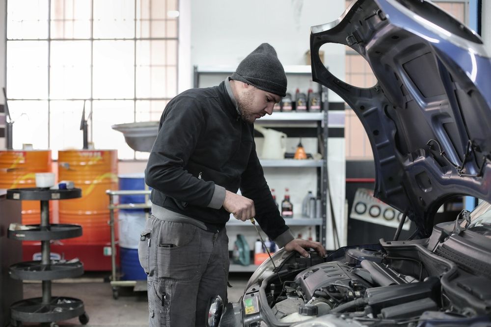 Cuánto cobra un mecánico para dejar listo un auto usado antes de venderlo (1)