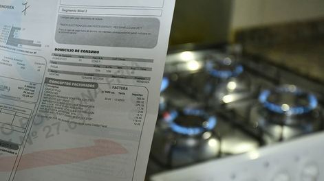 El aumento de las facturas del gas llegará recién en mayo. Foto: Cristian Guzzo / Los Andes