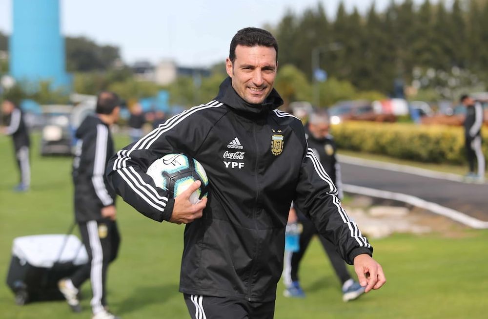Lionel Scaloni dio a conocer la lista de jugadores convocados a la Selección Argentina para los próximos partidos internacionales. / Gentileza.