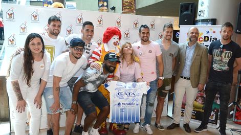 Un día feliz y muy solidario