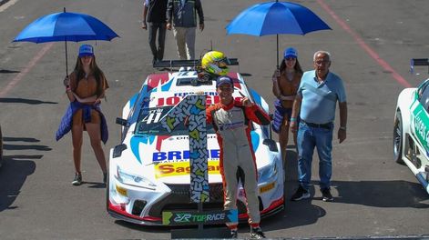 El oriundo de Pinamar se quedó con la pole.